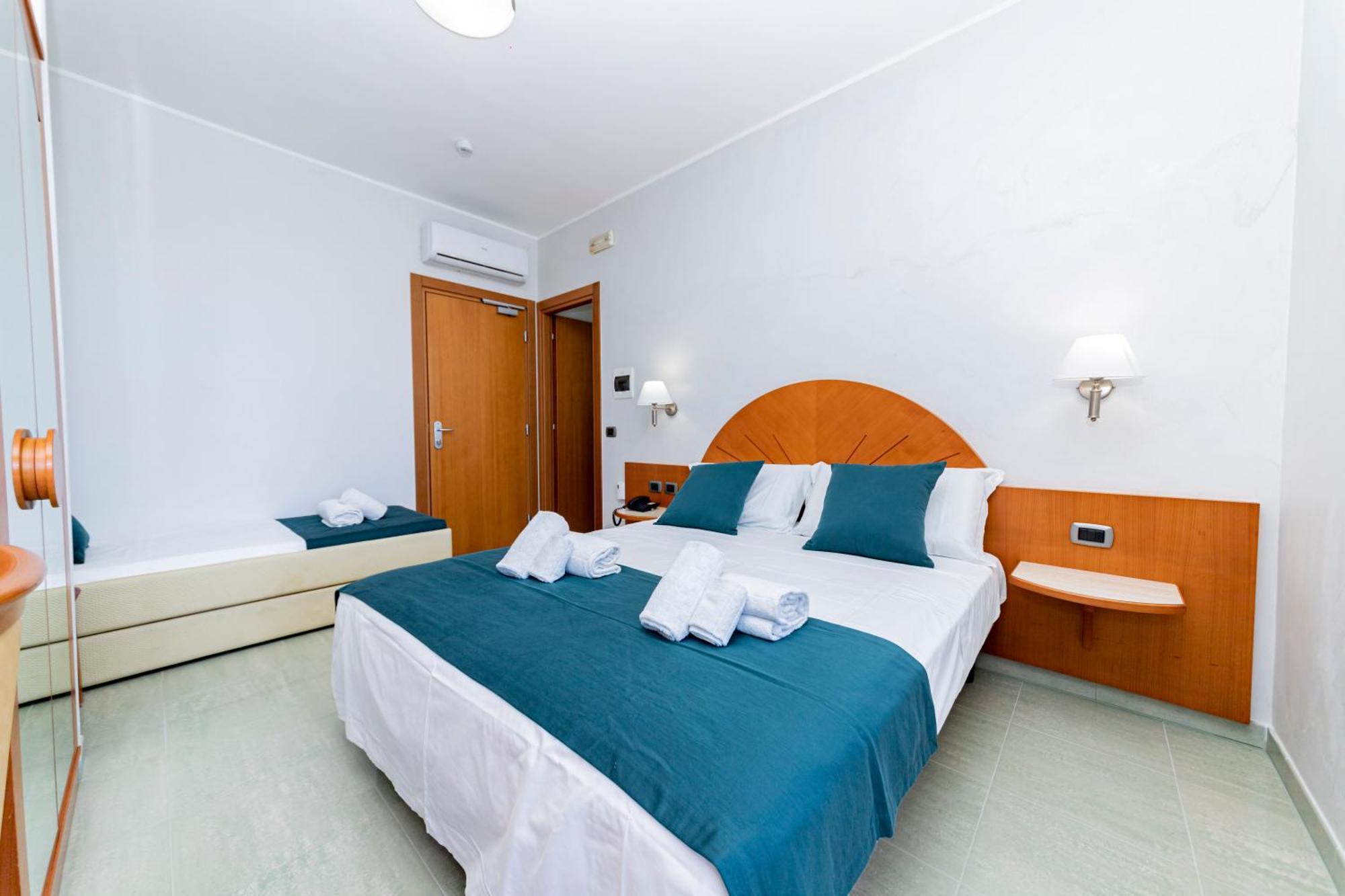Hotel Alba Torre Lapillo Exteriér fotografie